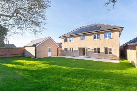 Plot 2 Rear garden