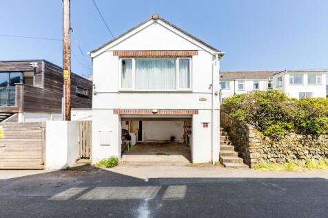 6650b7728c0aa_The Chalet_8