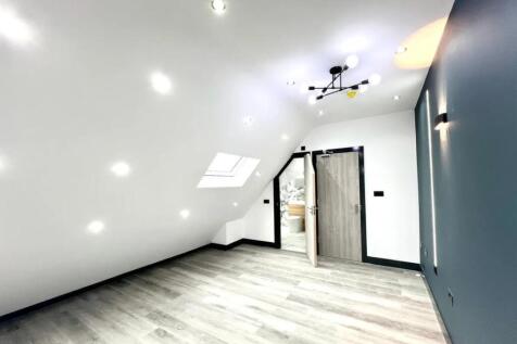 Marlborough Road, Ashford, Surrey photo 4