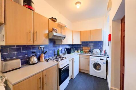 78 Tasker Road, Crookes, Sheffield photo 4