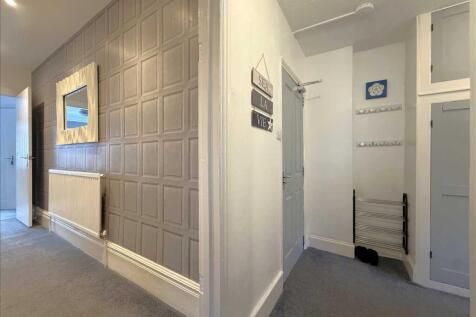 Private Entrance