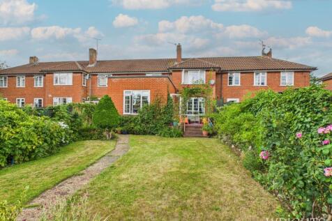 Welwyn Garden City, AL7 - property photo