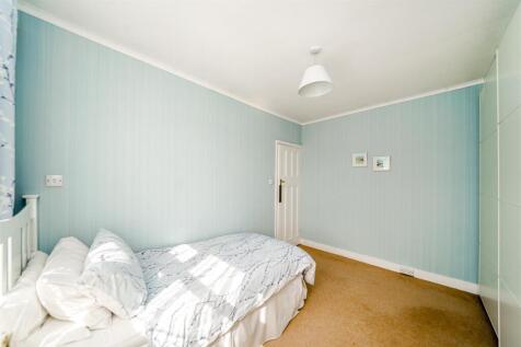 76 Roberts Road-19.jpg