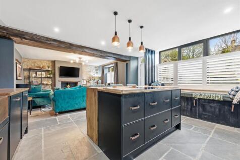 Verona House  - Kitchen