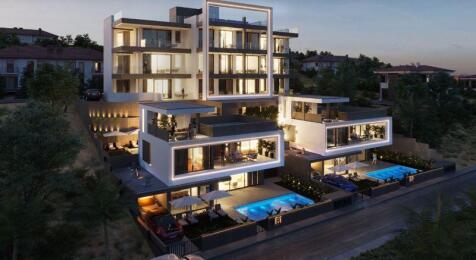 Apartment &amp; Villas