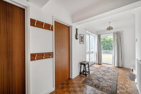 1358550-21-68d2cb...