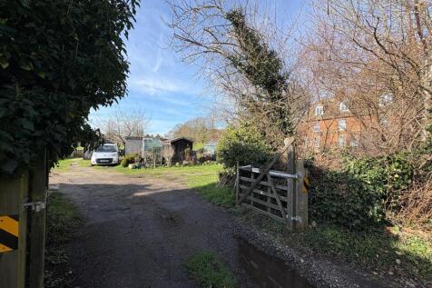Driveway photo.jpg
