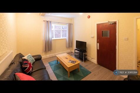 Church St, Ormskirk, L39 photo 2