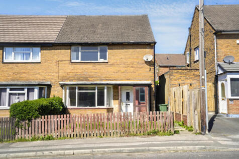 23 Cedar Drive, Chickenley, Dewsbury, West Yorkshire, WF12 8NU