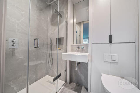 897d398e-da2d-49f...