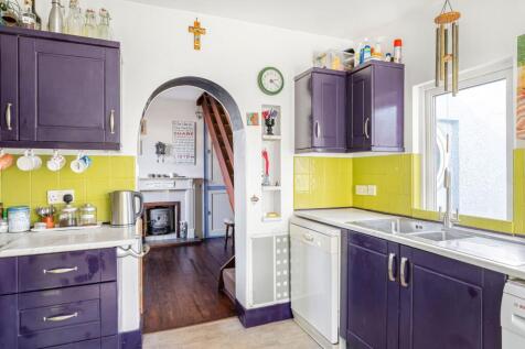 Kitchen into dining room