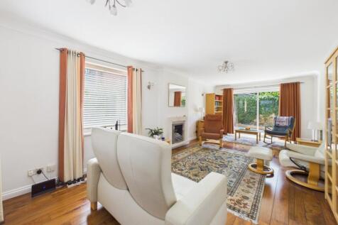 Living Dining Room