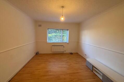 Kellbrook Crescent, Manchester, Greater Manchester, M7 photo 3