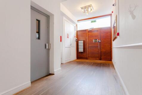 Shoreditch High Street (19).jpg