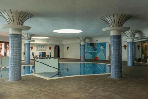 INDOOR HEATED POOL