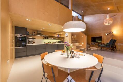 Dining Room/Kitchen
