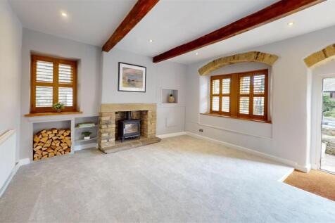 Main-Street-Cononley--Living-Room.jpg