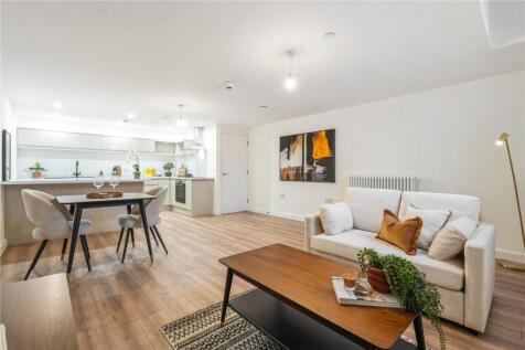 Apartmet 303