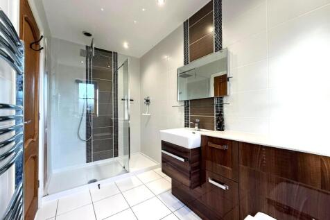 thumbnail_image3 (1).jpg