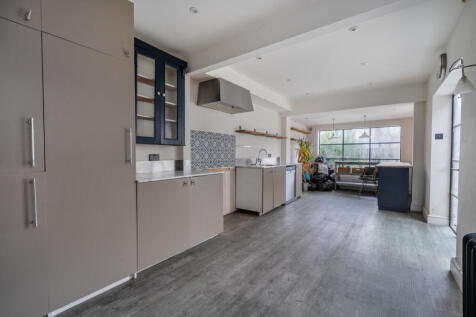 1394095-5-6943ea1...