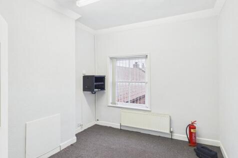 Retail Property (high street) to rent Image 5