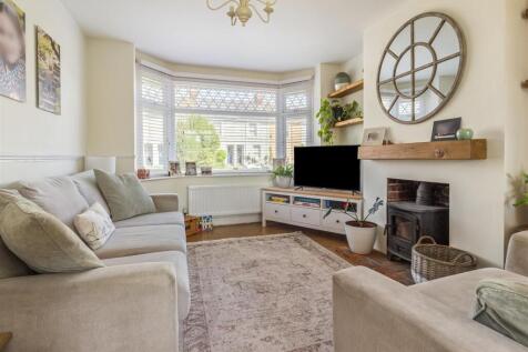 105 Durrington Lane-004.JPG