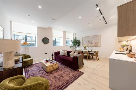 Hollybush Gardens, E2