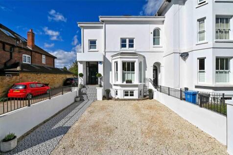 Click to visit Rightmove listing