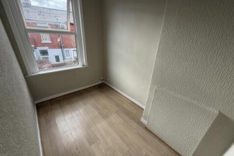 Waterloo Road, Ashton-On-Ribble photo 5
