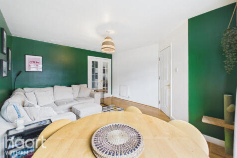 Witham, CM8 - property photo