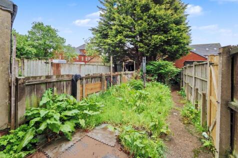 65 Reeves Road, Derby, DE23 8JF