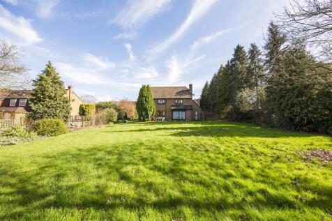 Rear Aspect and Garden