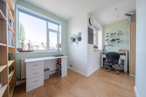 1317022-8-6867f5f14b3b6