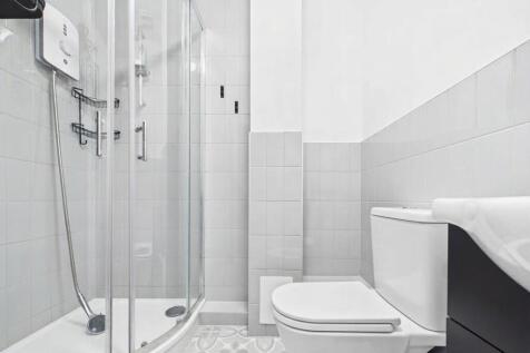 Whiteadder Way, London, E14 photo 4