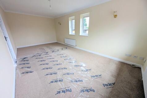 Yew Tree Court, Bury St. Edmunds photo 3