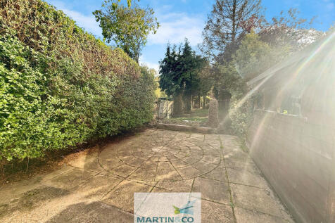 ee942521--4BBD-AA...