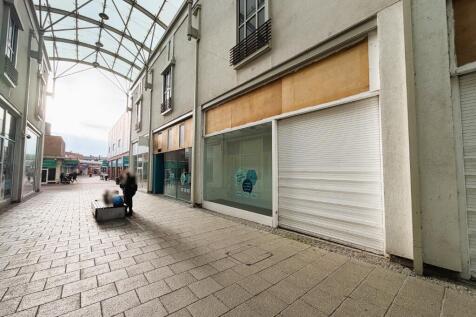 Retail Property (Shopping Centre) to rent Image 5