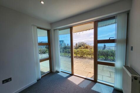 Boscombe Spa Road, Bournemouth photo 5