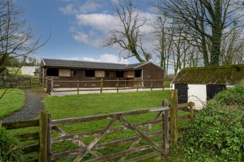 Stables 1.jpg