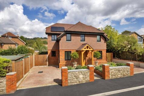 Click to visit Rightmove listing