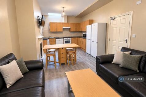 St Augustines Parade, Bristol, BS1 photo 2