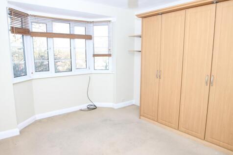 Amblecote Road, Grove Park, SE12 photo 4