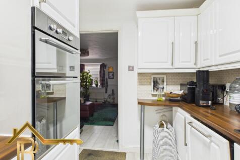 CAM03016G0-PR0047-STILL004