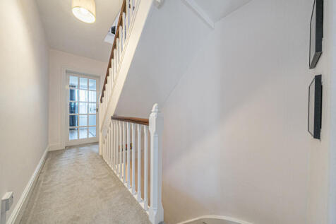 1346279-9-68c2f1a...