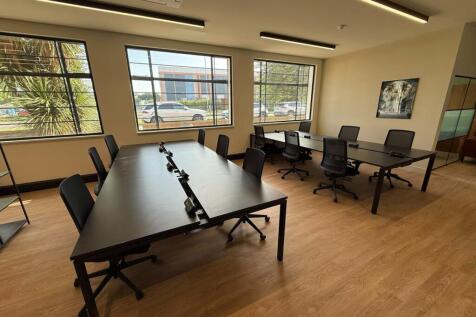 Lumiere - The HQ Building, 5 Elstree Way - Groun