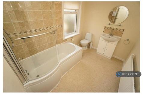 Crown Lane, Horwich, Bolton, BL6 photo 5