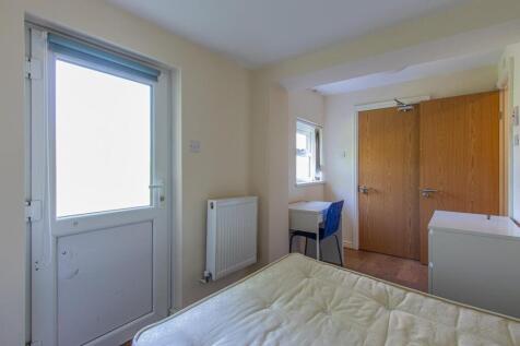 Gordon Road 27, 2-13.jpg