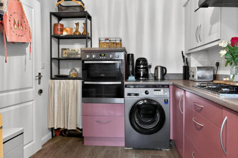 Stylish Pink Kitchen