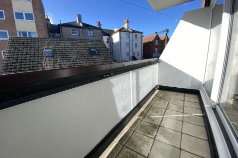 Carew Court, Carew Road, Eastbourne, East Sussex photo 4