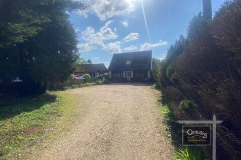 FRONT OF THE PROPERTY | PIC 2